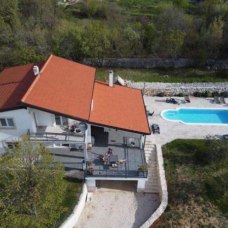 Jakov I Filip Imotski Buitenkant foto